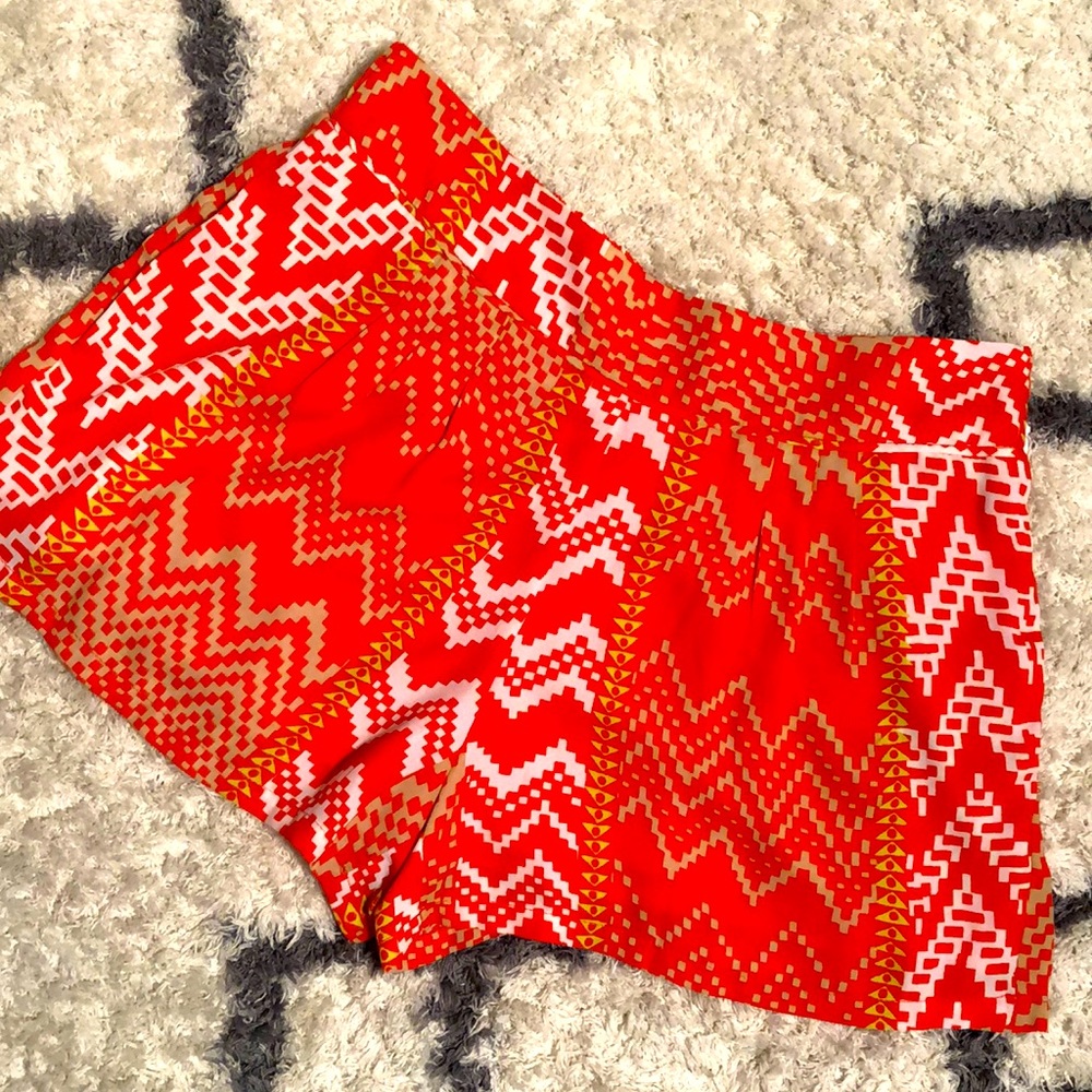 Gianni Bini GB - orange shorts with POCKETS - size Small